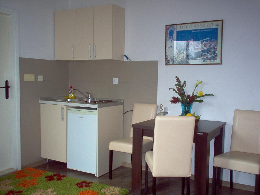 Apartments Jadran Herceg Novi Room photo